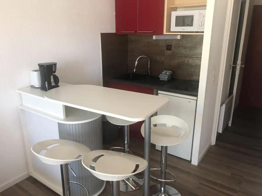 Studio Tres Beau Quartier Le Ponant Avec Piscine Residence Port Vincent Λα Γκραντ-Μοτ Εξωτερικό φωτογραφία